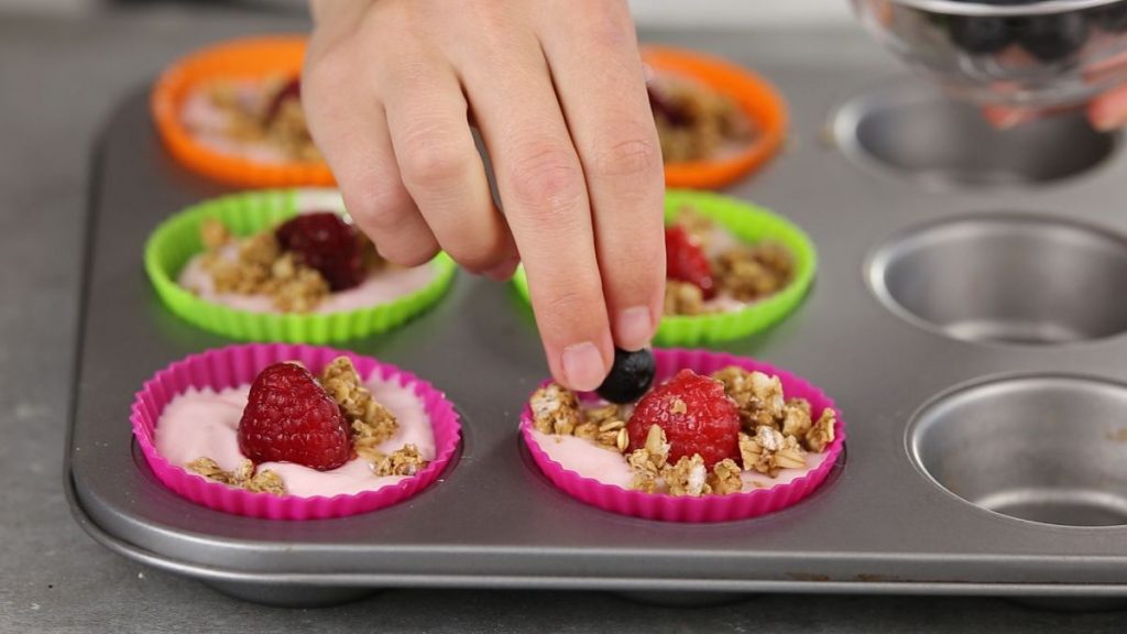 3Ingredient Frozen Yogurt Berry Bites NoBake Dessert Recipes