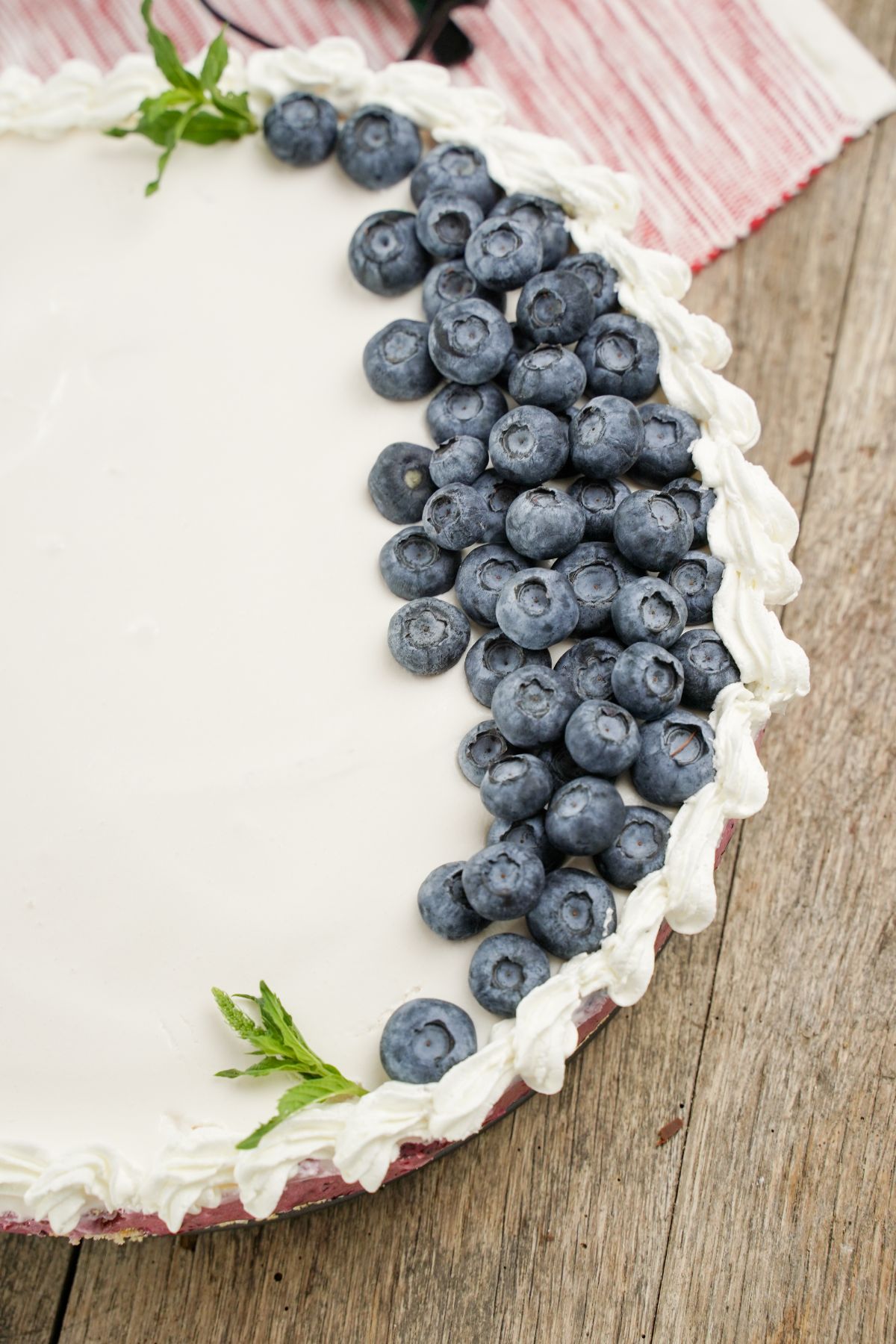 Side image of No-Bake Blueberry Pie