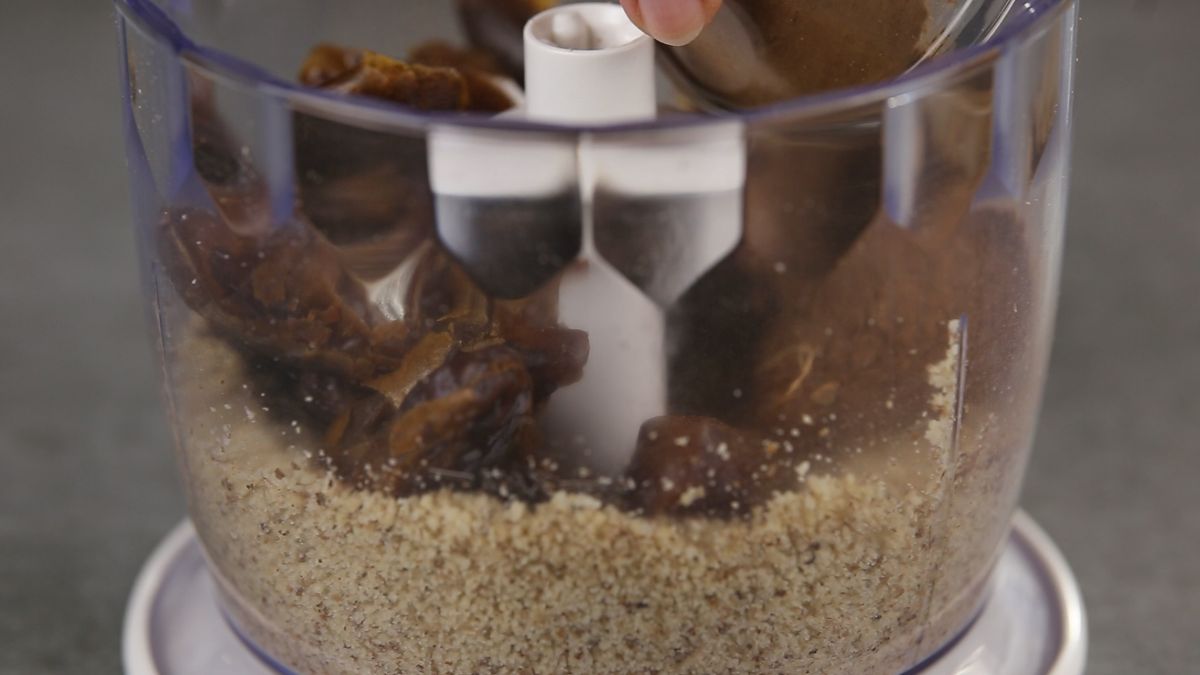 chocolate in food processor