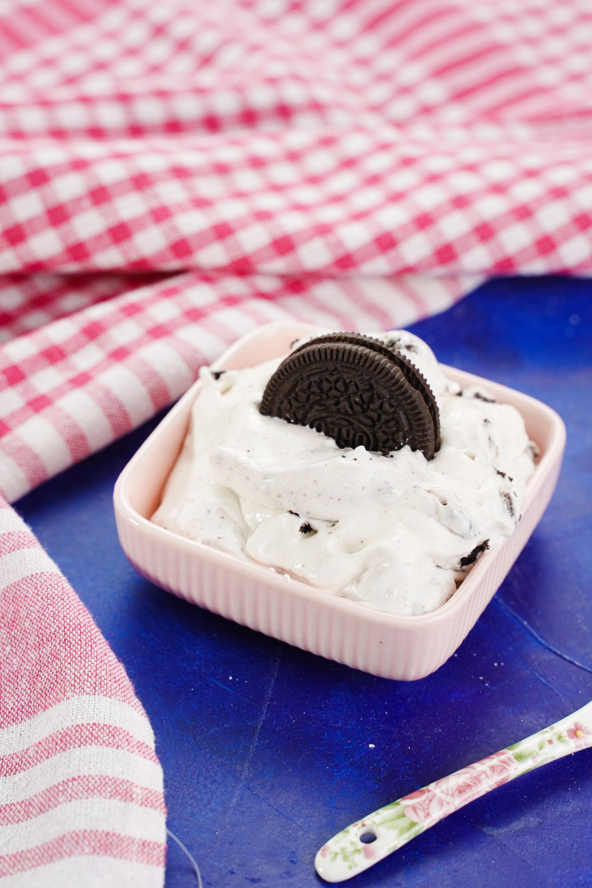 4 Ingredient Oreo Fluff served in a square bowl