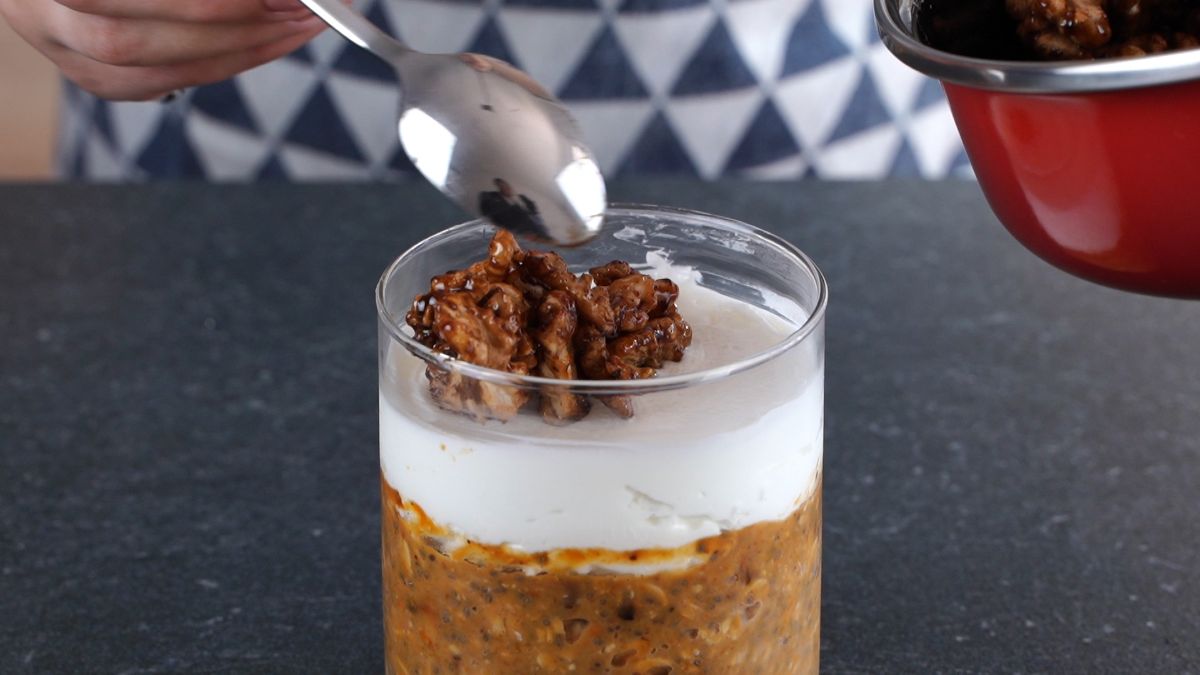 put it as the final layer over the yogurt in the glass