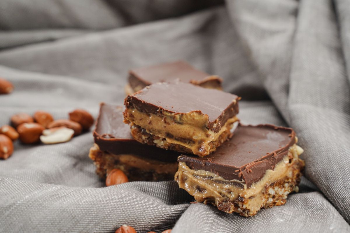 Cut down into pieces and enjoy your Homemade Twix Bars