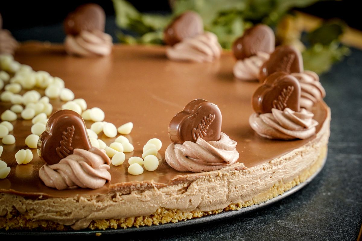 Side view image of Milk Chocolate Candy Bar Pie