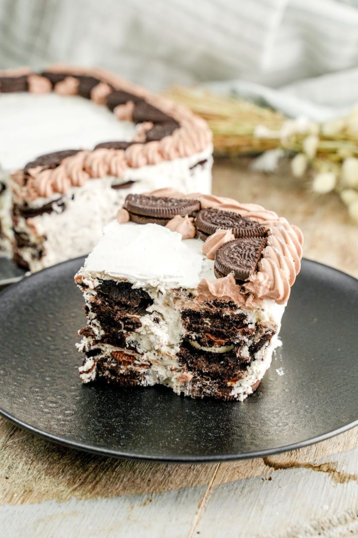 No-Bake Oreo Nutella Layered Cake - No-Bake Dessert Recipes