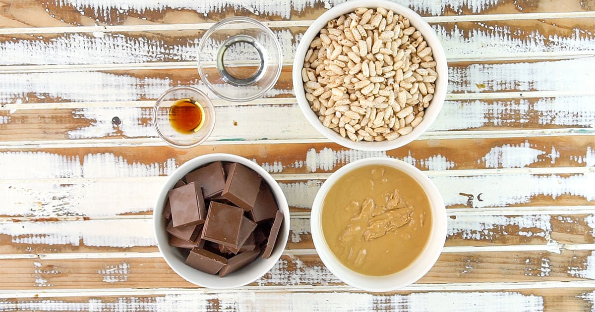 bowls of ingredients to make peanut butter crunch bars