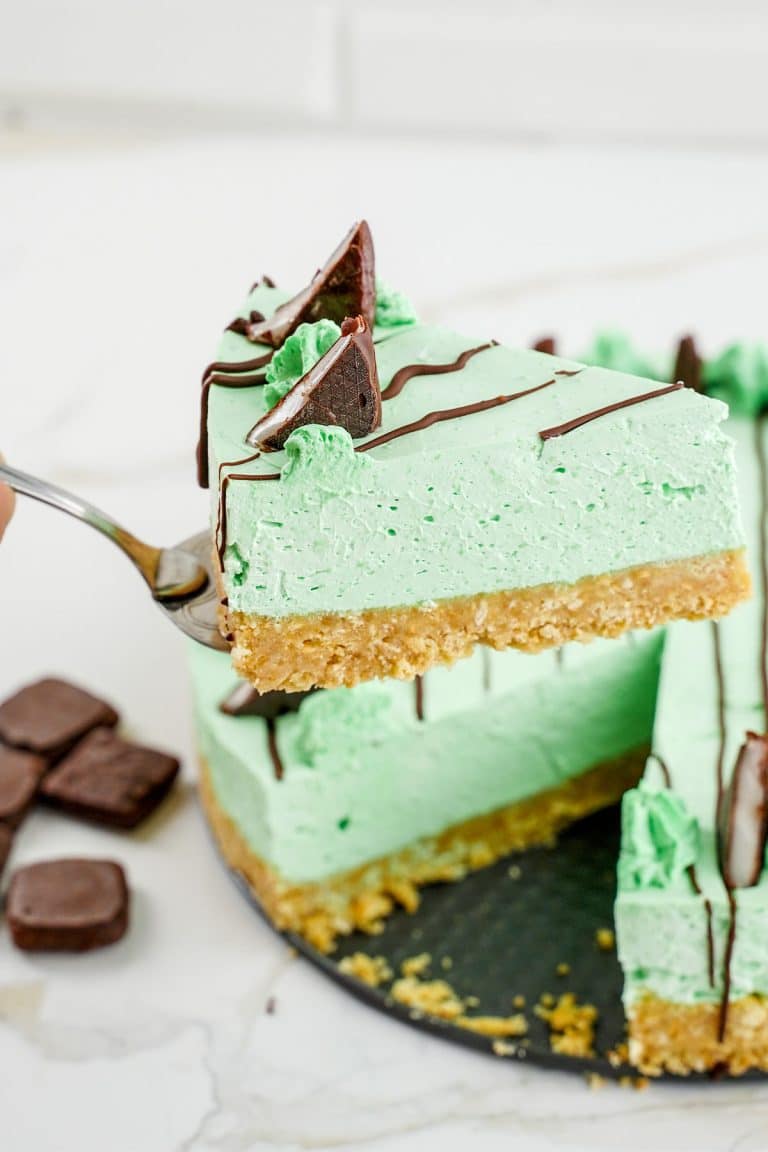 Easy No-Bake Andes Mint Cheesecake Recipe - No-Bake Dessert Recipes