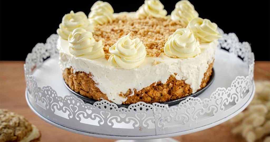 Ridiculously Easy NoBake Oatmeal Cream Pie Made with Oatmeal Cream Pie