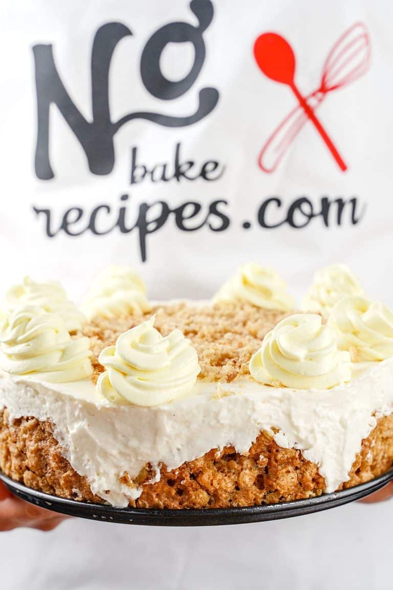 Ridiculously Easy NoBake Oatmeal Cream Pie Made with Oatmeal Cream Pie